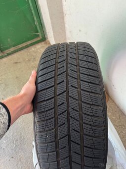 Prodám zimní pneu Barum POLARIS 5 215/50 R18 V - 4