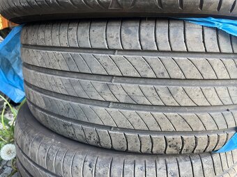 Letní Pneu Michelin Primacy 4 235/50/19 - 4