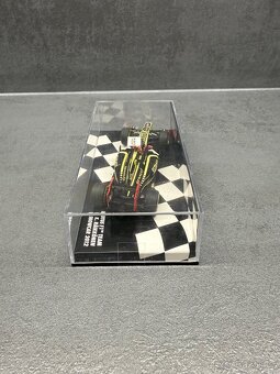 Model F1 Kimi Räikkönen - 4