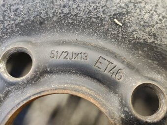 Zánovní zimní komplety Nokian 165/70 r13 79t - 4