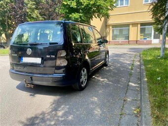 Volkswagen Touran 2.0TDi 103kw 2005 - 4