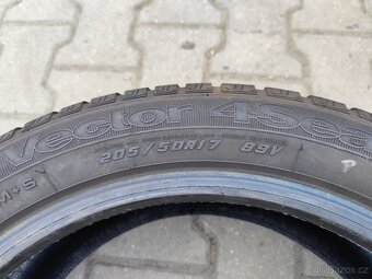 Letní pneu 205/50/17 - 4