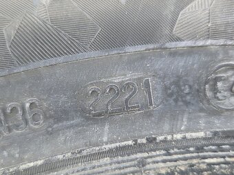 2ks nových zimních pneu Semperit Speed-Grip 205/60/16 96H - 4