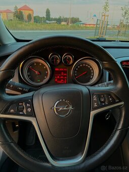 Opel Astra J - 4