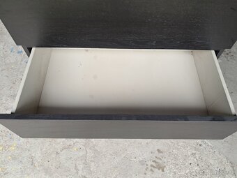 Ikea komoda Malm 4 zásuvky černá - 4