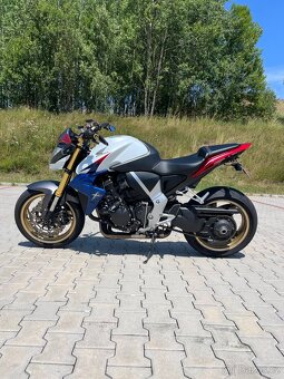 Honda CB 1000R - 4