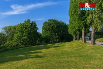 Prodej ideální 1/2 souboru pozemků ve Svijanském Újezdu - 4