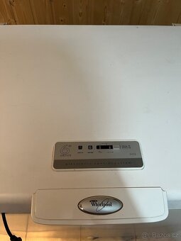 Pultový mrazák Whirpool - 4