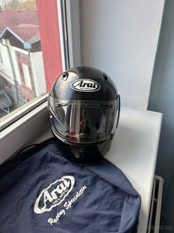 Helma ARAI - 4