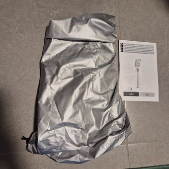 Stojan na wallbox, zachovalý, používaný 1 rok, univerzální - 4