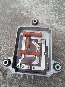 Relé dobíjení - 4