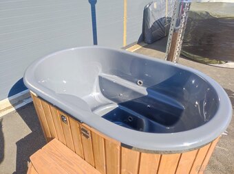 Horký sud pro dva - 4