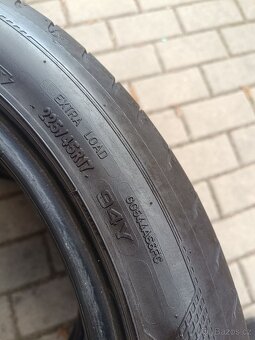 2x 225/45 R17 94Y Goodyear - 4 mm - 4