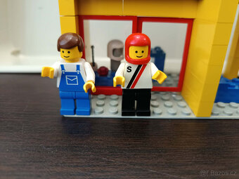 LEGO Town 6699 Cycle Fix-It Shop - 4