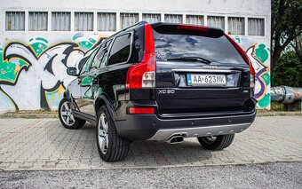 Volvo XC90 XC 90 D5 Momentum A/T - 4