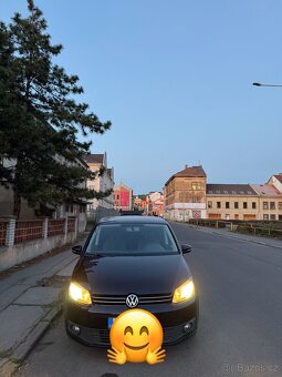 Volkswagen Touran - 4
