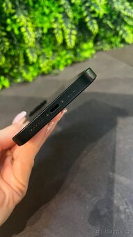 iPhone 13 - 4