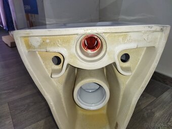 WC mísy a prkénka 2x - 4