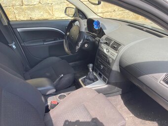 Ford Mondeo 2.0 96kw rok 2005 - 4