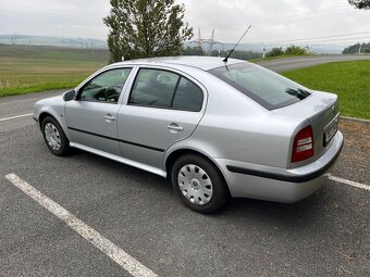 Škoda Octavia 1.6 - 4