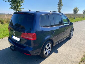VW Touran 1.6 TDI DSG, 2011 - 4