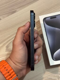 Apple iPhone 15 Pro Blue Titanium - 4