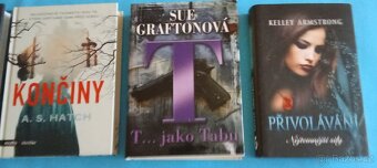 Mix fantasy a sci-fi knih a thrillery pro ženy - 4