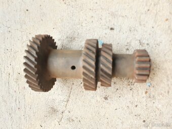 Skoda stromeček převodové skříně - 4