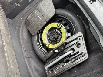 Náhradní díly Golf 7 combi - 4