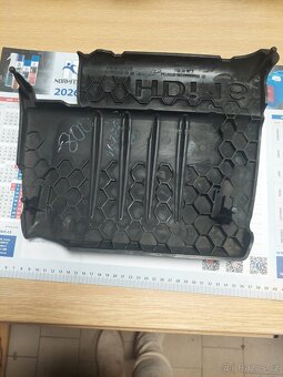 Kryt motoru 9659999980-pouzity - 4