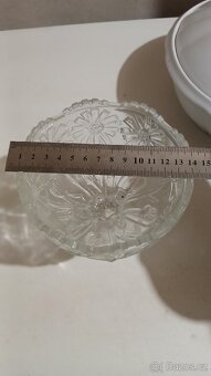 3 misky na noze lité sklo - 4