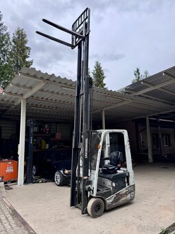 VZV Nissan UNI Carriers 1.4 - 4