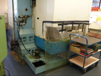 Obráběcí centra - vertikální MCV 1000 - 4