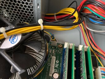 Intel Core 2 DUO - 4