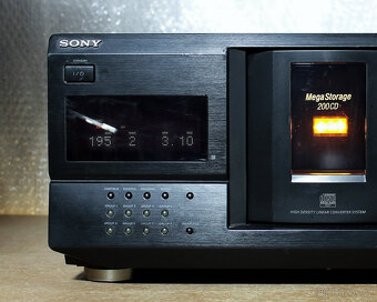 200 CD přehrávač / changer Sony. - 4