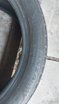 Prodám letní pneu 255/40/20 - 4