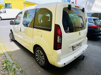 PEUGEOT PARTNER HDi 1.6 TEPEE PUVOD ČR 5 MÍST TAŽNÉ NAVIGACE - 4