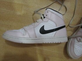 Nike Jordan Mid Barely Rose vel.41 - 4