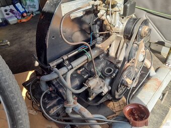 VW brouk motor typ 122 - 4