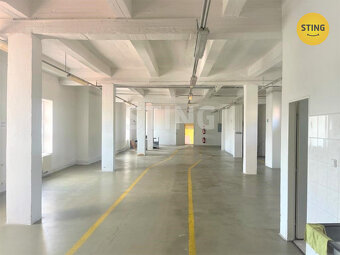 Pronájem 220 m2 skladových či výrobních ploch., 126421 - 4