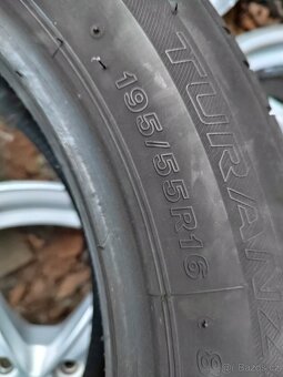 Prodám letní pneu 195/55/16 Bridgestone Turanza T005 - 4