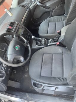 Škoda Octavie 2 2.0tdi 103kw - 4