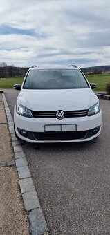 Volkswagen Touran 2.0 TDi, servisní knížka - 4