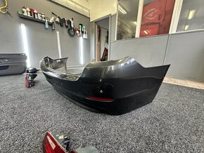 BMW F11 - 4