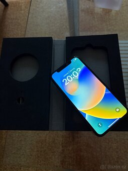 Apple iPhone X 64 GB 100% Baterie - 4