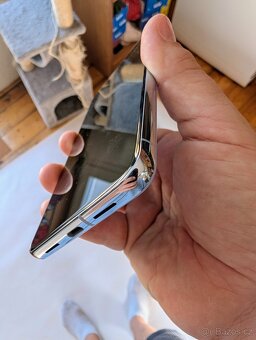 Google Pixel 8 Pro - 4