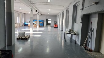 Komerční a skladové a výrobní prostory k pronájmu o celkové - 4