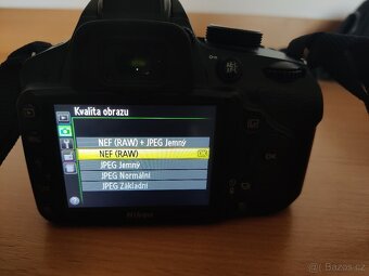 Nikon D3200 + NIKON AF-S 18-55 mm f/3,5-5,6G DX - 4