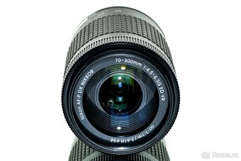 Nikon AF-P DX 70-300mm G VR + UV filtr Kenko 58mm - 4