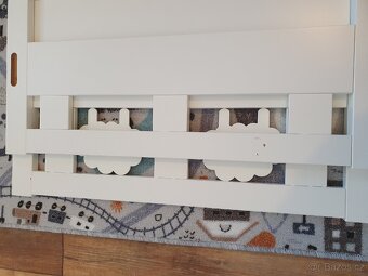 Ikea kritter dětská postýlka včetně roštu, matrace a zábrany - 4